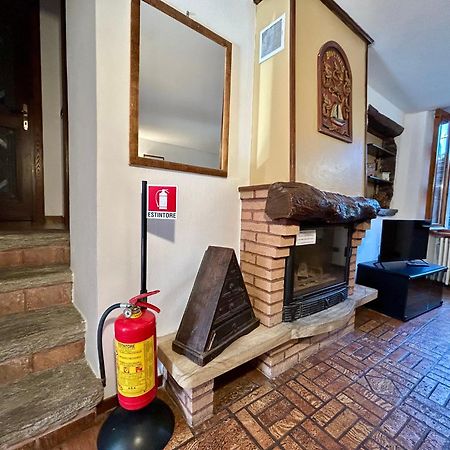 Al Civico 7 Villa Oliveto Lario ภายนอก รูปภาพ