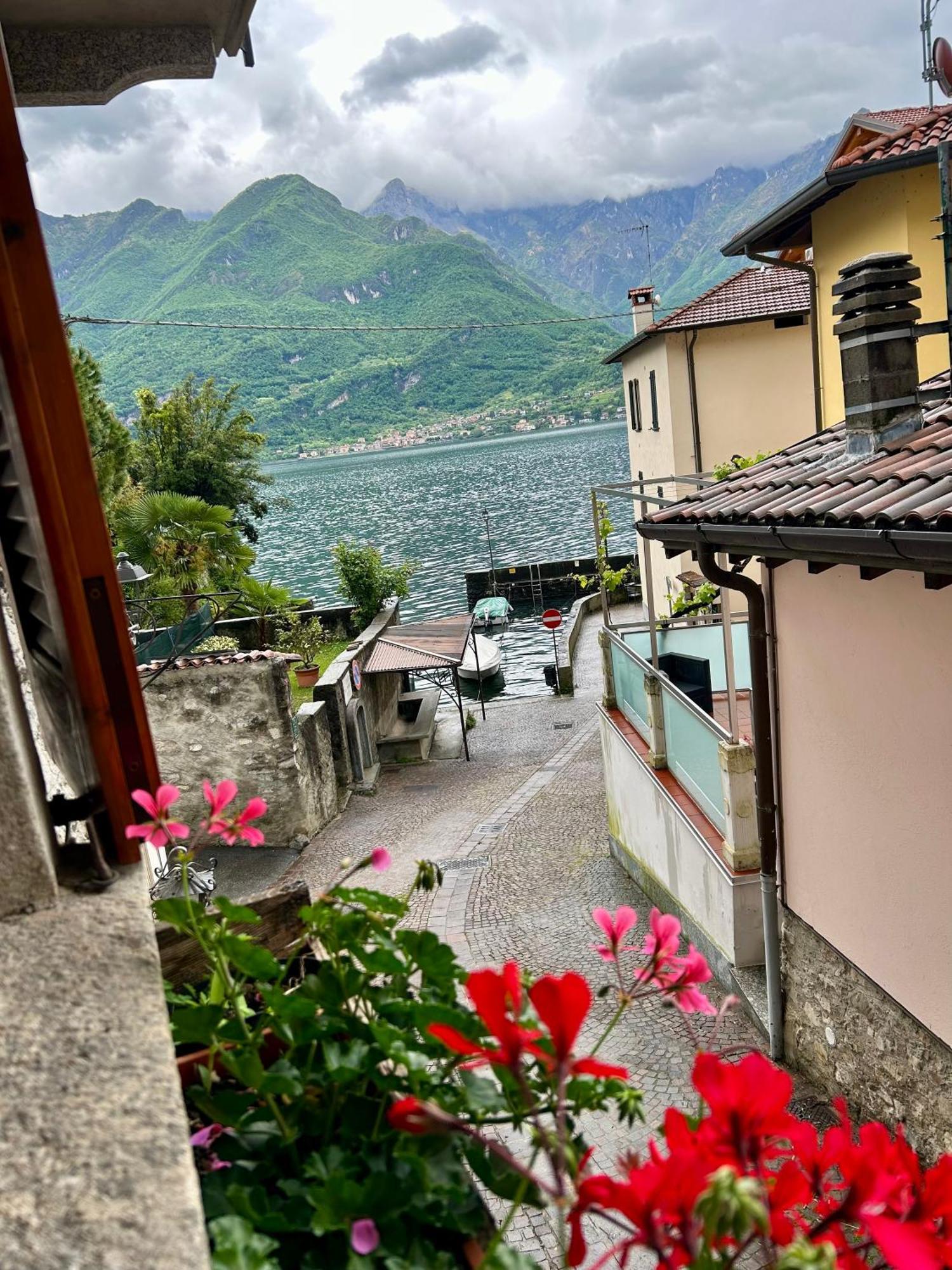 Al Civico 7 Villa Oliveto Lario ภายนอก รูปภาพ